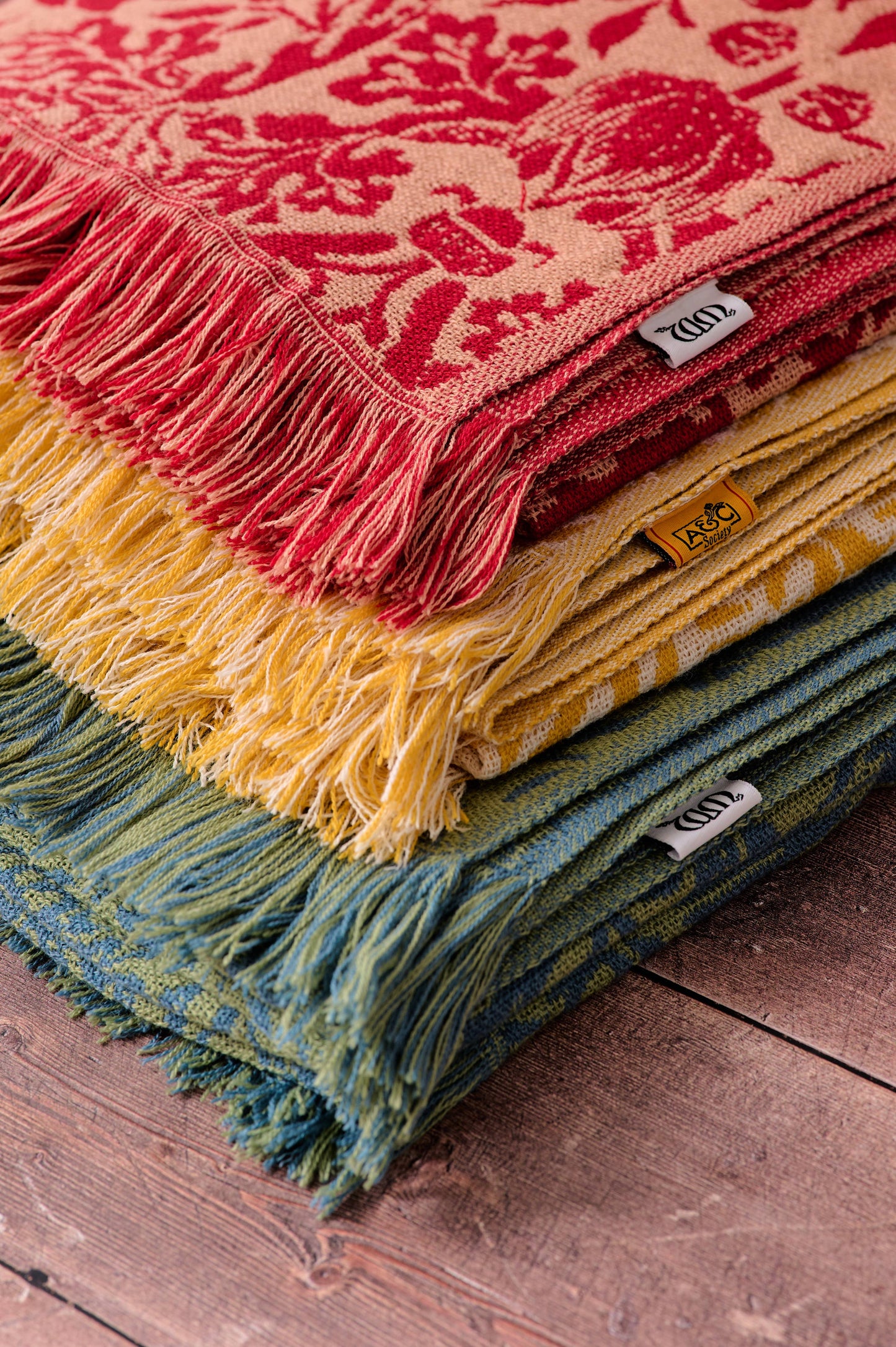 Recycled RPET Blanket William Morri Blanket Sage Green