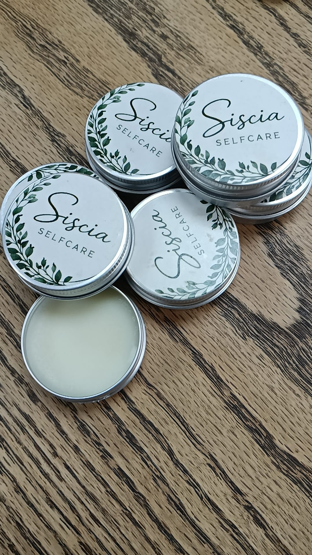 Cherry Scented Lip Balm by siscia selfcare