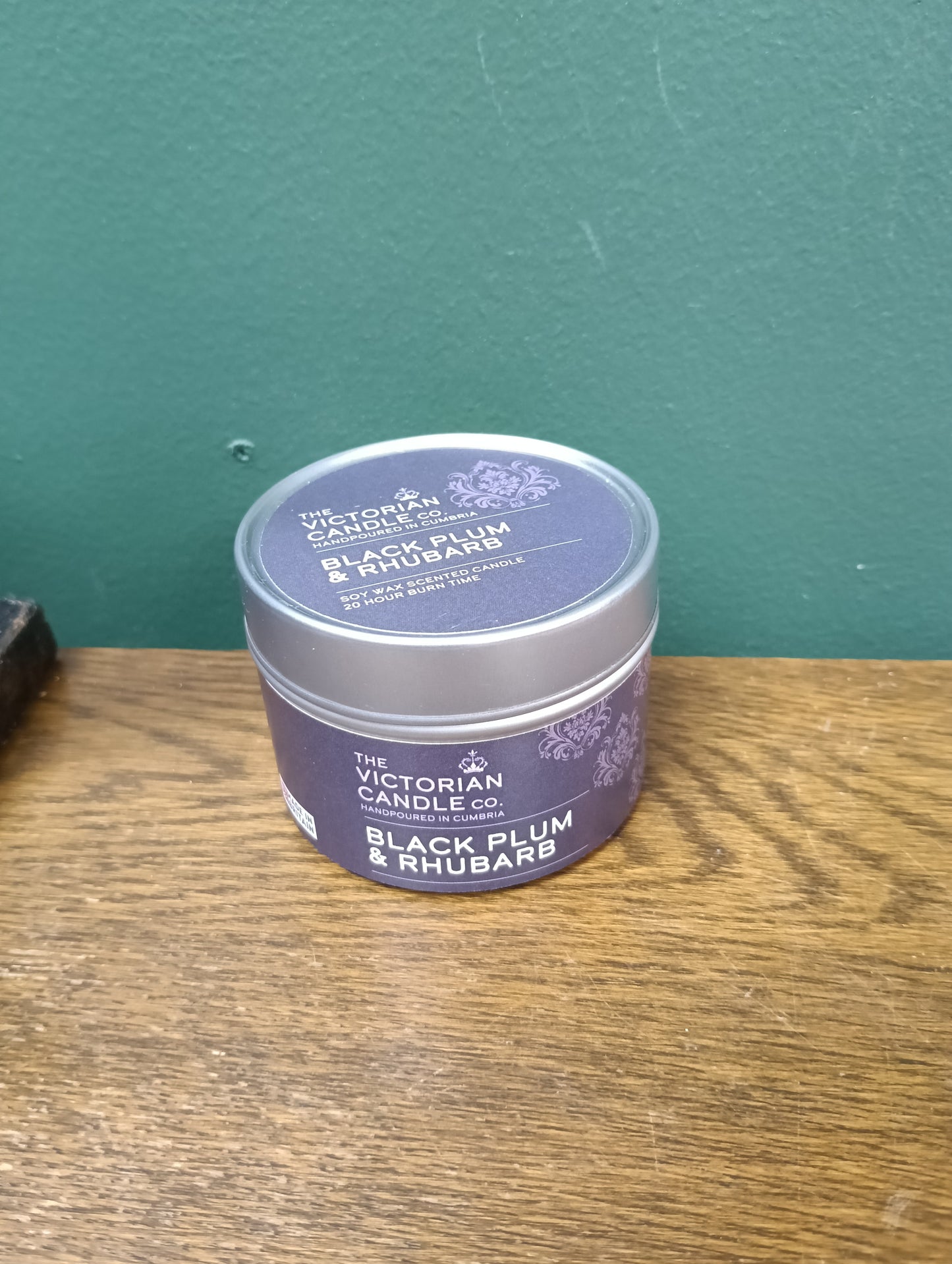 Black Plum & Rhubarb 20hr Candle