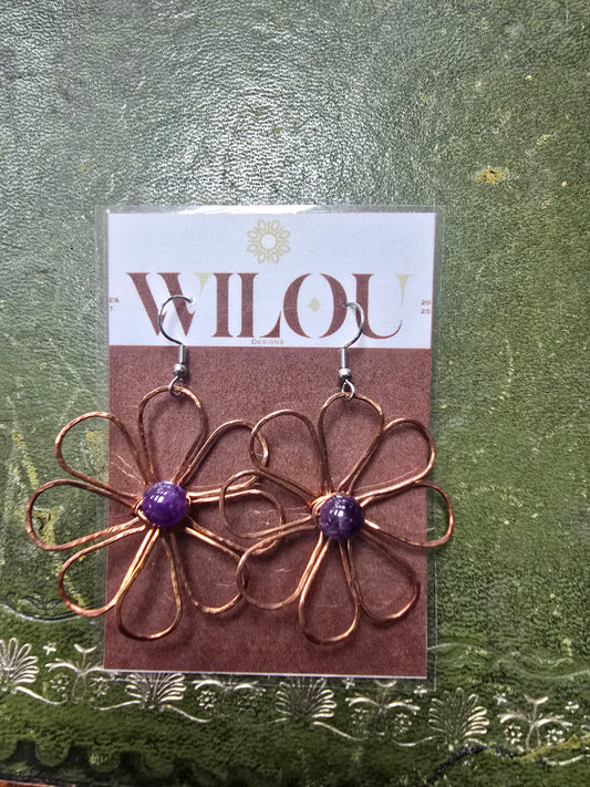 Copper flower earring - Amethyst by Wilou