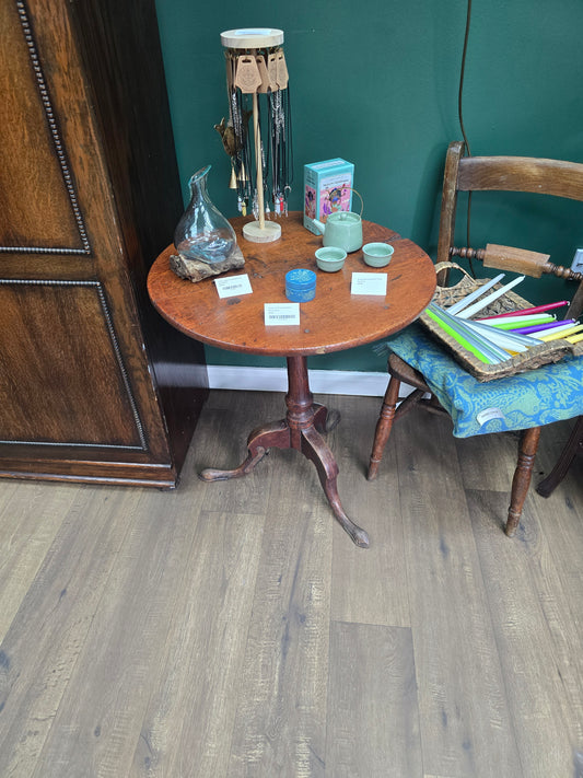 Georgian 3 Footed Occasional Table
