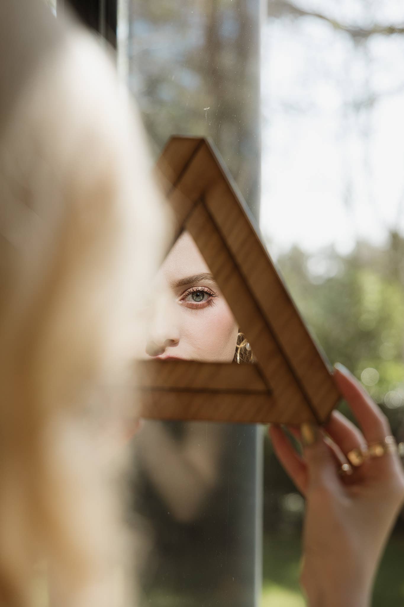 Impossible Triangle Mirror