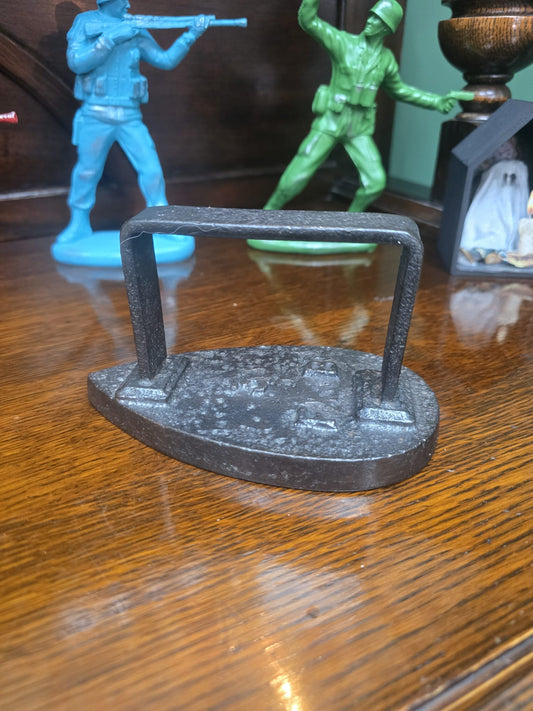 Cast Iron Iron