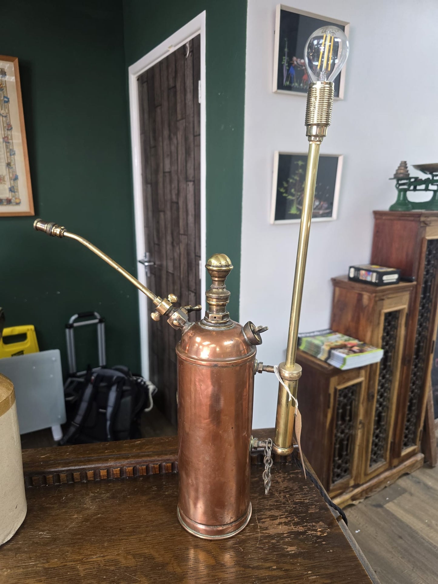 Copper spray lamp By Old stuff lighting