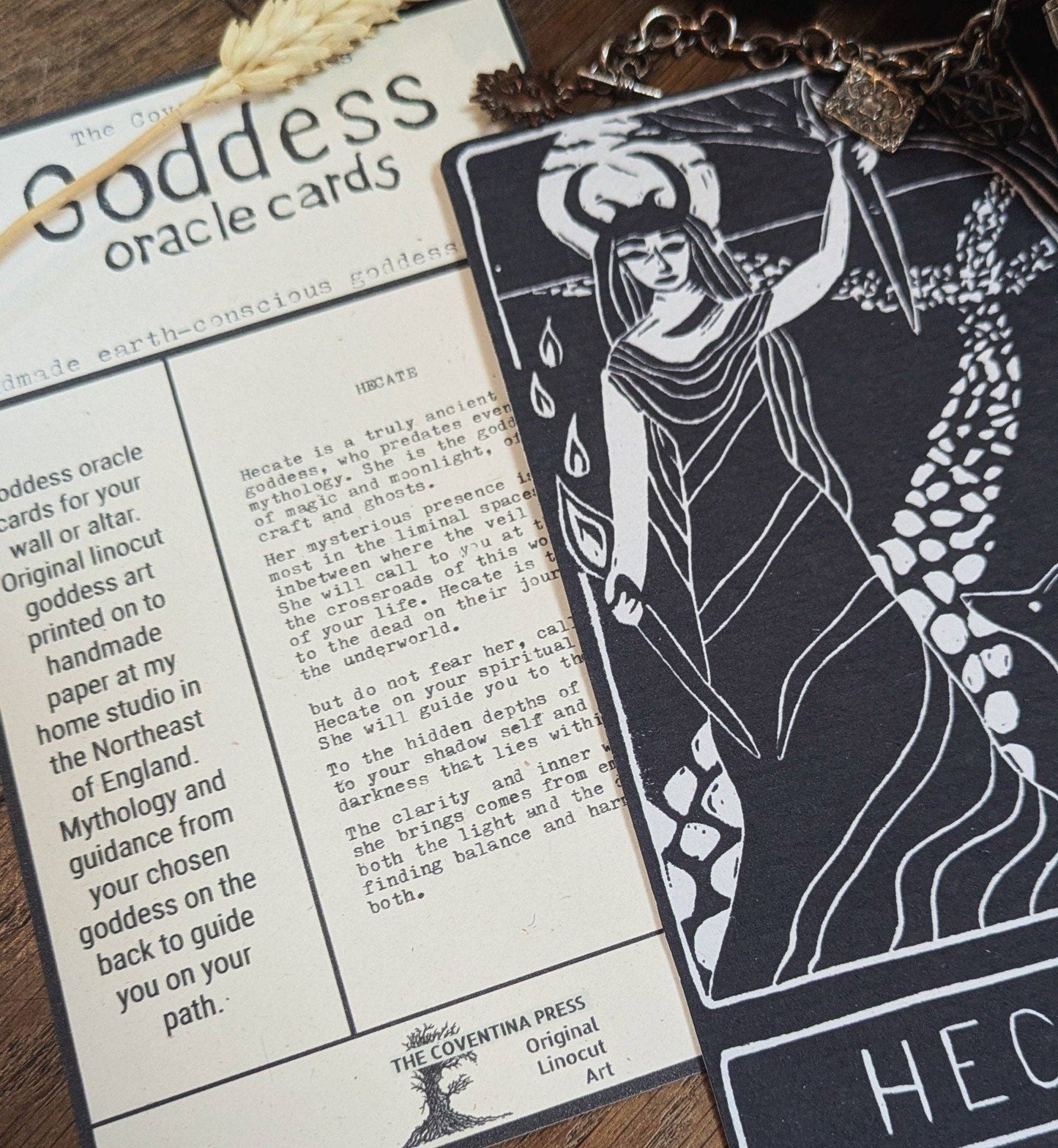 HECATE ORACLE ALTAR CARD | Linocut design.