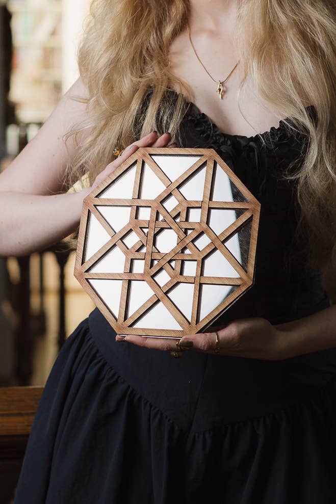 Hypercube Mirror