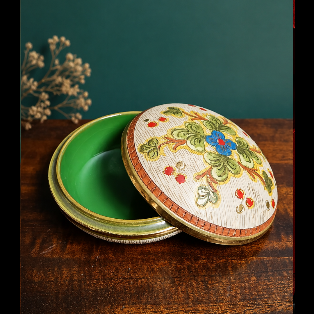 De Marinis Earthenware trinket pot