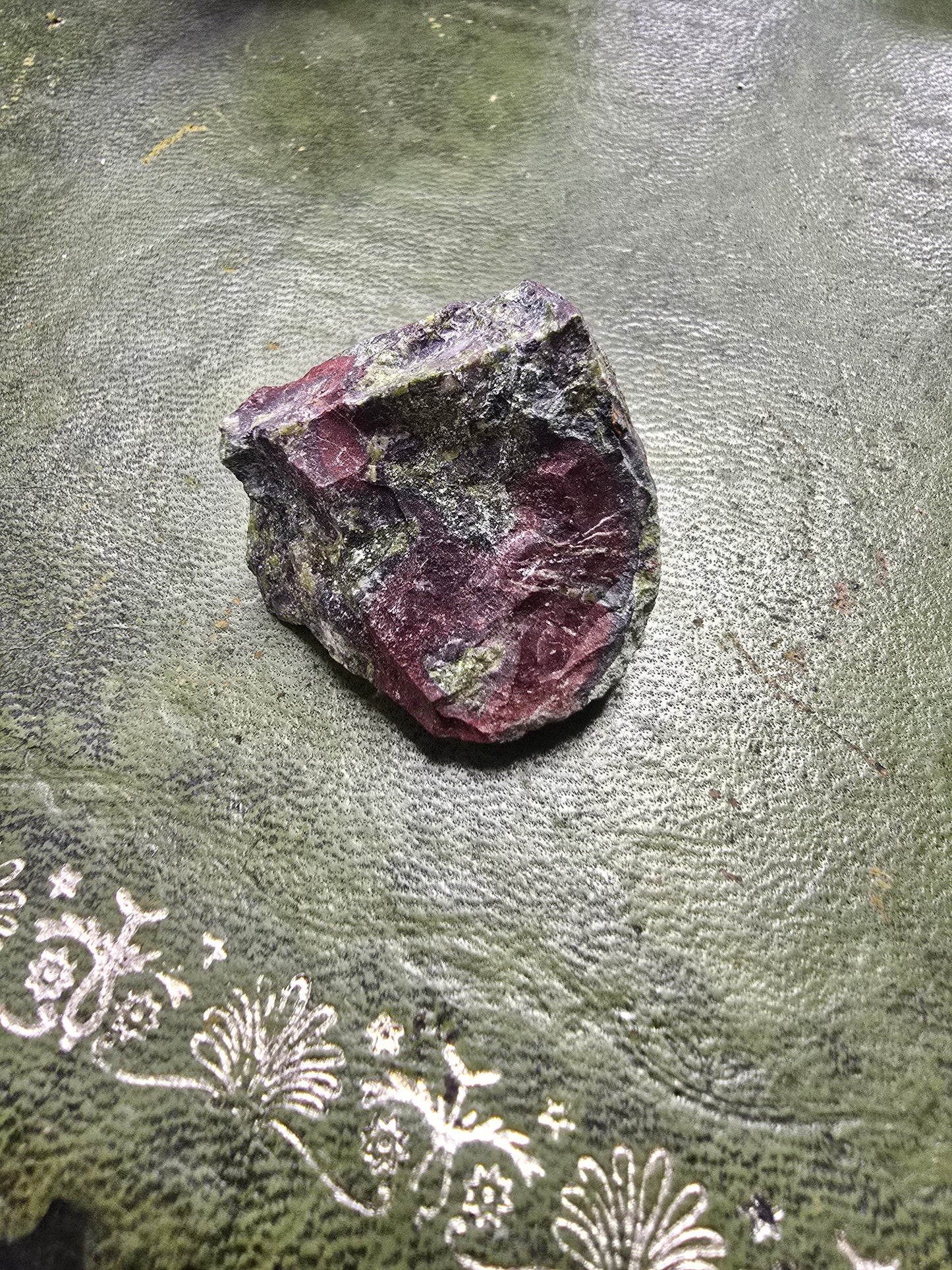 Raw Dragon's Blood Chunk