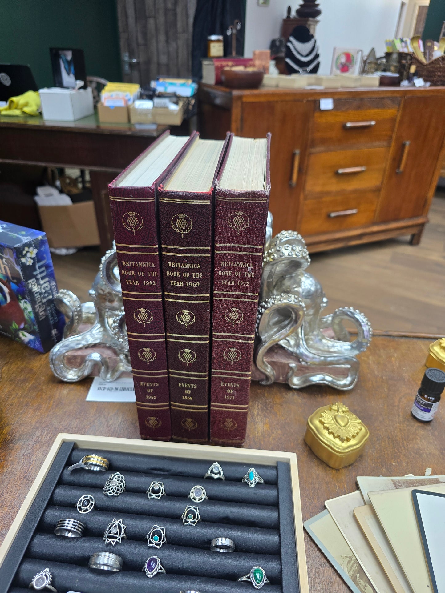 Encyclopaedia Britannica Books